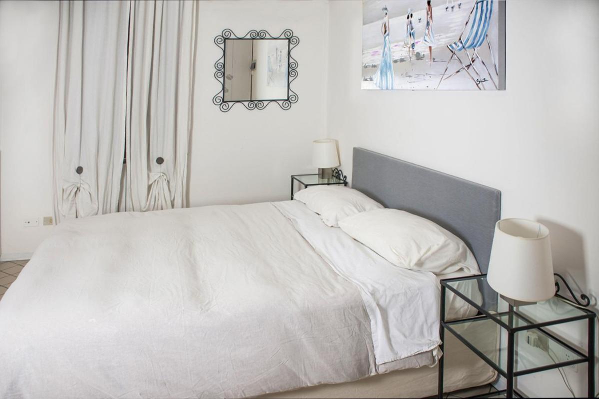 Residence Porta Saragozza โบโลญญา ภายนอก รูปภาพ